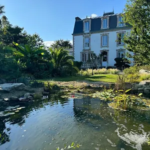  Couette-café Manoir De Lanveur